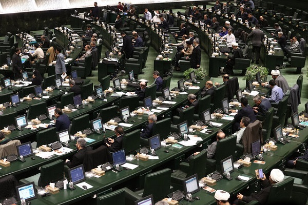 بیانیه نمایندگان مجلس در پی شهادت رهبر انقلاب