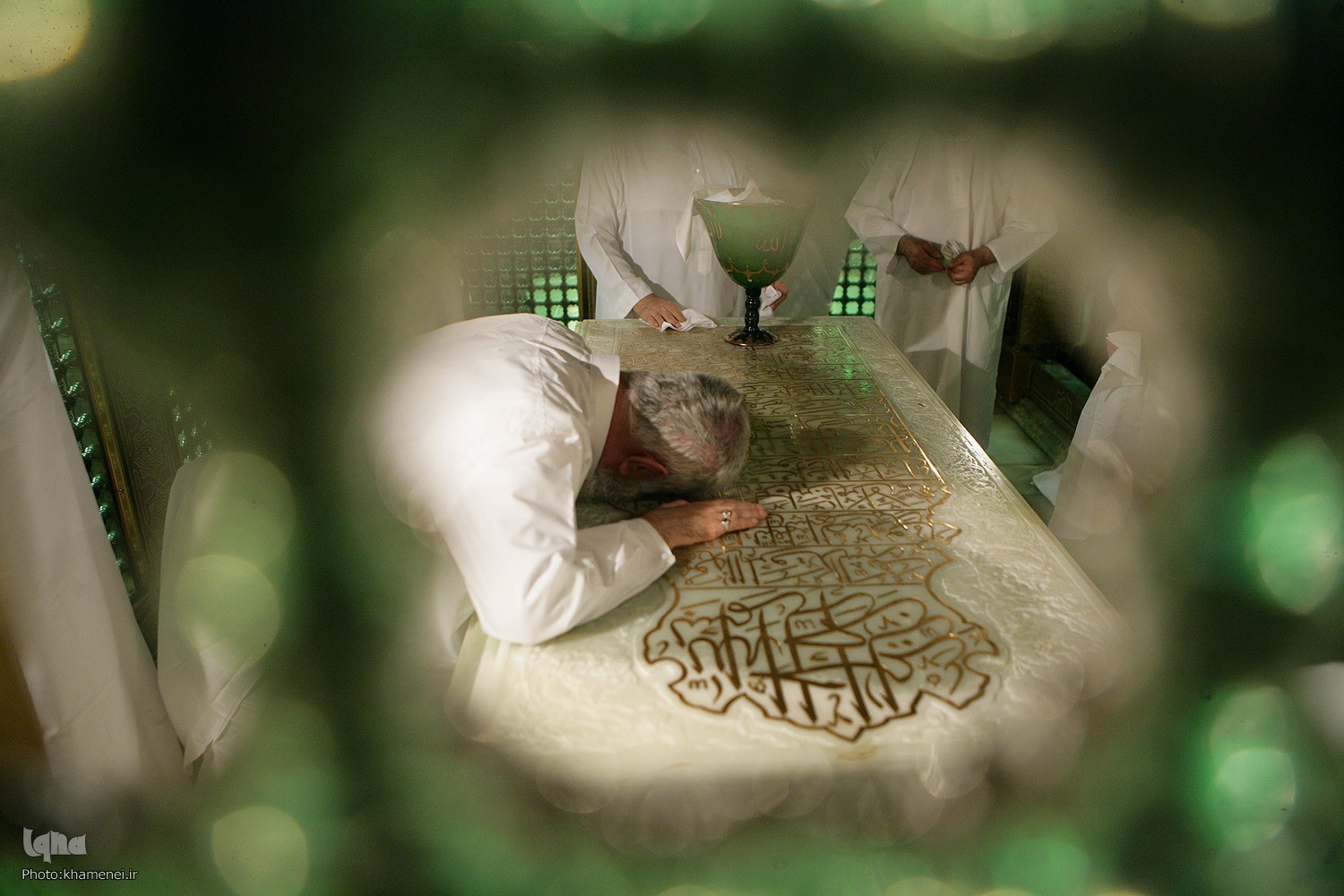 «راهبرِ اَمین»؛ ای نام بلندت همه شب، مَشقِ بُلندان