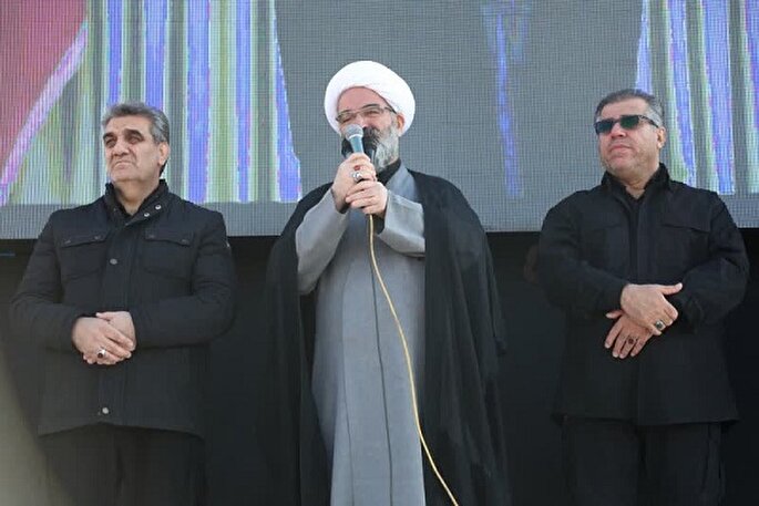 داغ شهادت مظلومانه امام خامنه‌ای عزیز غیرقابل وصف است