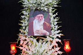 فیلم | حال و هوای متفاوت و سوزناک سفره افطار حرم حضرت معصومه(س)