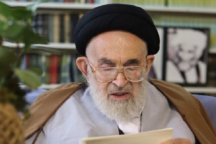 آیت‌الله سید علی‌محمد دستغیب از مراجع تقلید