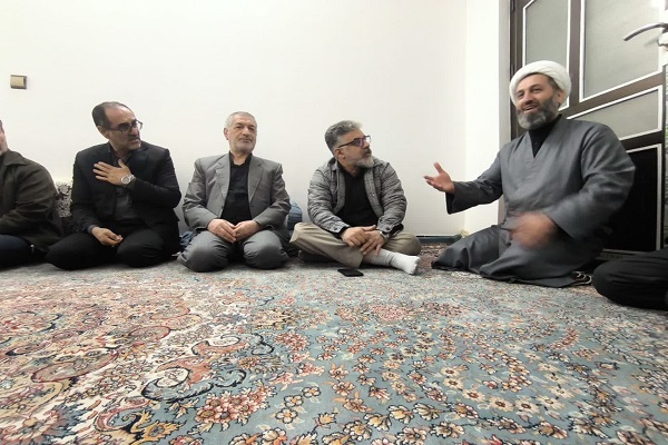 دیدار مدیرکل بنیاد شهید و امور ایثارگران مازندران با خانوادهای شهدای حملات تروریستی صهیونی آمریکایی دیدار مدیرکل بنیاد شهید و امور ایثارگران مازندران با خانوادهای شهدای حملات تروریستی صهیونی آمریکایی