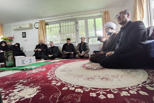 دیدار مدیرکل بنیاد شهید و امور ایثارگران مازندران با خانوادهای شهدای حملات تروریستی صهیونی آمریکایی دیدار مدیرکل بنیاد شهید و امور ایثارگران مازندران با خانوادهای شهدای حملات تروریستی صهیونی آمریکایی