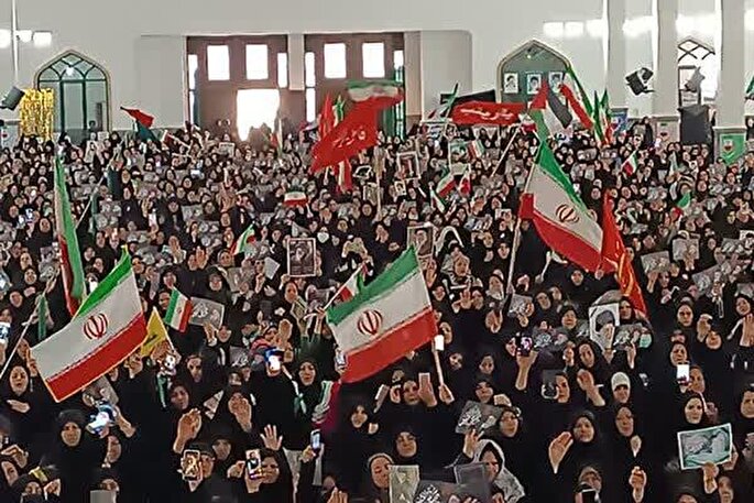 بانوان ساوه پیام روشنی از ایستادگی و بصیرت مخابره کردند