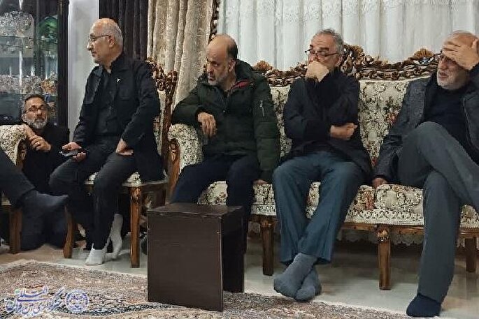 حضور رئیس بنیاد شهید و امور ایثارگران شهرستان بابلسر در منزل شهید شعبان نژاد