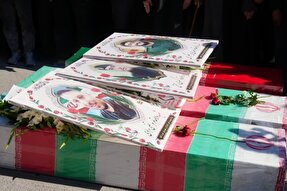 آئین تشییع و بدرقه شهیدان مدافع وطن در خرم‌آباد