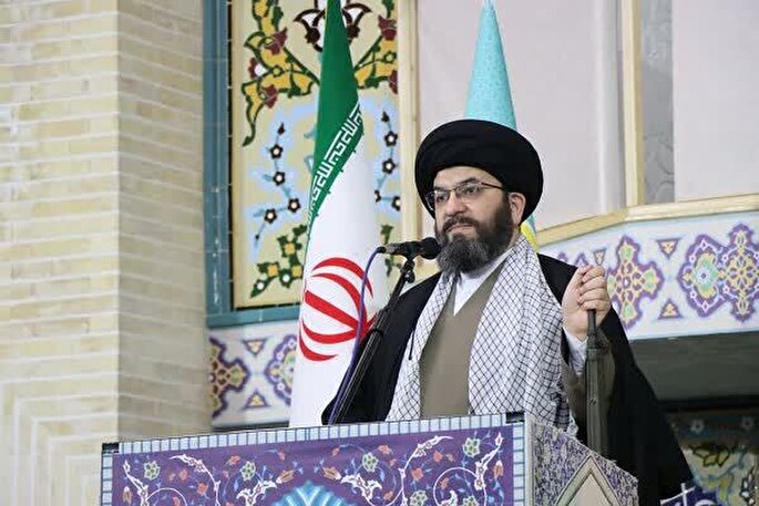 نصرت پروردگار با توکل به خدا، صبر و استقامت فرا می‌رسد