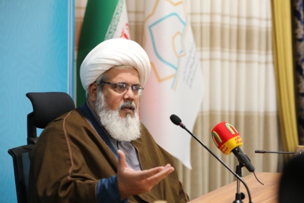 حجت الاسلام حجت الله سروری مدیر ستاد هماهنگی کانون های مساجد استان کرمانشاه