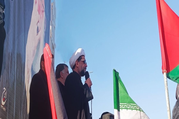 حجت‌الاسلام روح‌الدین دریکوند، مسئول ستاد اعتکاف لرستان