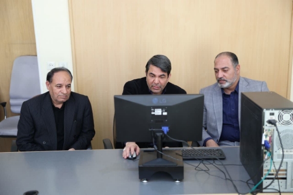 استاندار کرمان در حال بررسی صلاحیت ۱۹ هزار و ۷۰۰ داوطلب انتخابات شوراهای اسلامی روستا