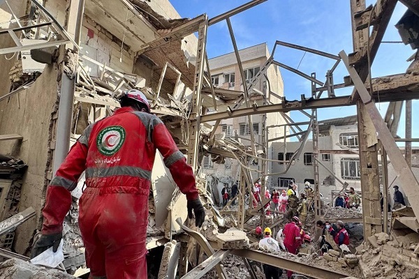 چهار قانون طلایی برای خروج امن از ساختمان‌ آسیب دیده