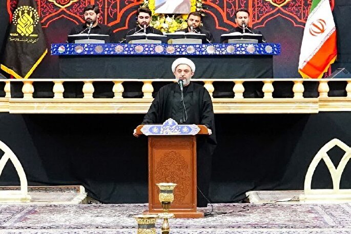 آمریکا و رژیم‌صهیونیستی هر شخص ایرانی را دشمن خود می‌دانند