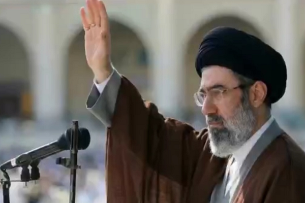تعیین آیتالله سیدمجتبی خامنهای به عنوان سومین رهبر انقلاب را تبریک گفتند تعیین آیتالله سیدمجتبی خامنهای به عنوان سومین رهبر انقلاب را تبریک گفتند