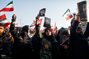 اجتماع سراسری میثاق با امام شهید امت و بیعت با رهبر منتخب