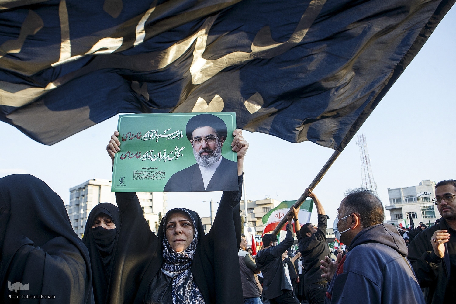 بیعت پایتخت با علمدار جدید انقلاب اسلامی ایران