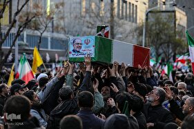 تشییع پیکر فرماندهان شهید در معراج شهدا