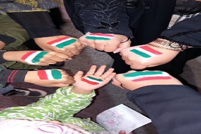 اعلام حمایت جمعی از اهالی رسانه کرمان از رهبری آیت‌الله سید مجتبی خامنه‌ای