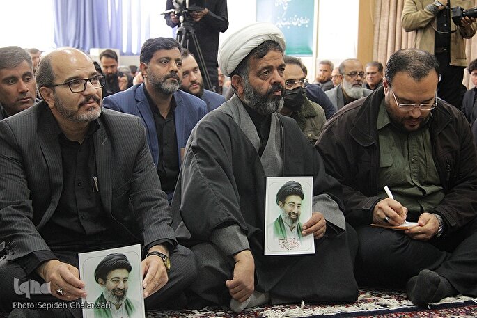 فیلم | بیعت اصحاب رسانه خراسان‌جنوبی با رهبر معظم انقلاب