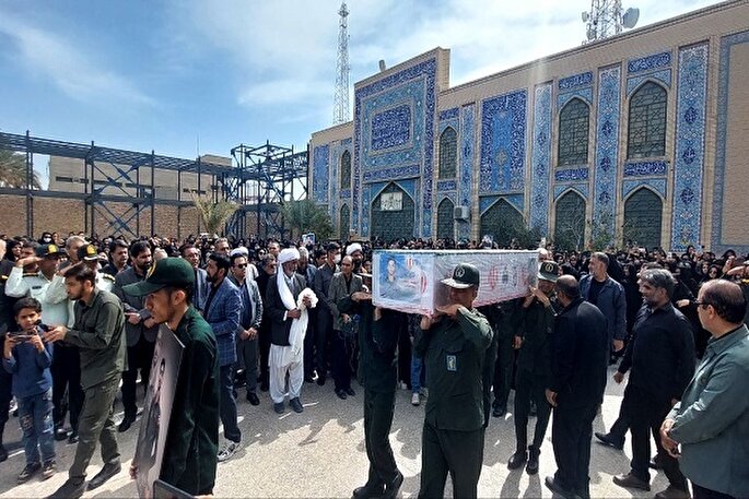 عکس | تشییع پیکر خلبان شهید «رضا بارانی» در زابل