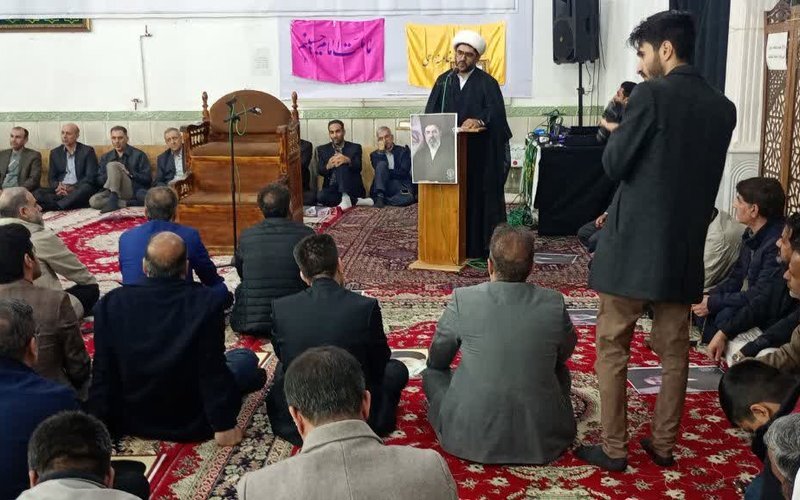 بیعت دانشگاهیان استان لرستان با امام سوم انقلاب اسلامی