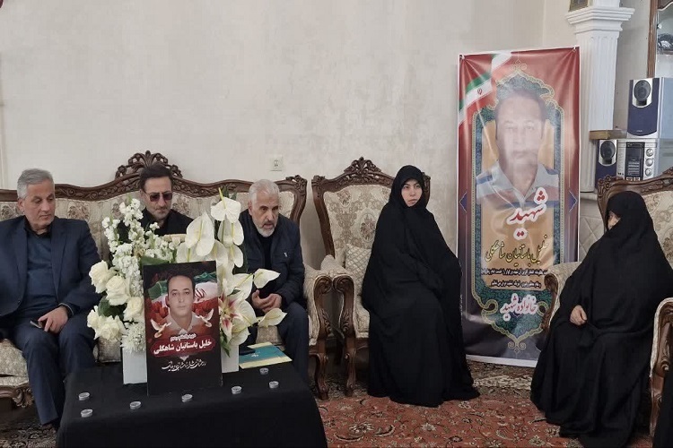 گرامیداشت یاد معلم شهیده و شهید خدمت در تبریز