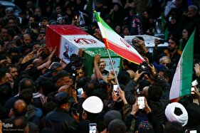 مراسم تشییع پیکر شهدا از میدان انقلاب