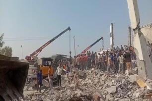 تجاوز آمریکایی به میناب تجاوز آمریکایی به میناب