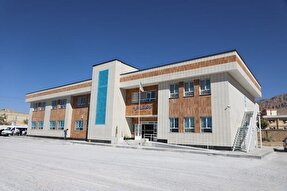 مدرسه‌سازی سرمایه‌گذاری بنیادین برای تربیت نسلی آگاه، متخصص و متعهد است