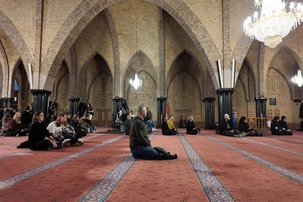 تحقیق تازه درباره تأثیرات منفی تبعیض علیه جوانان مسلمان در هلند