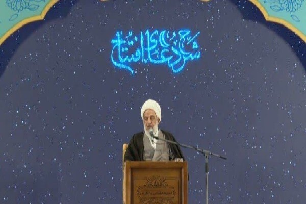 شناخت صفات الهی، امید انسان را زنده نگه می‌دارد