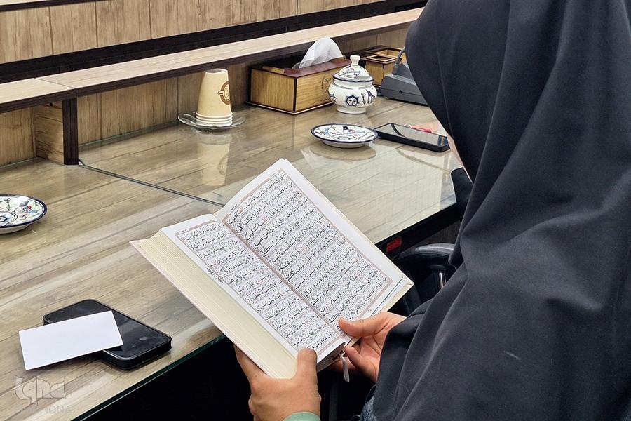 برگزاری «کرسی تلاوت تا تأمل در قرآن» در یزد + فیلم