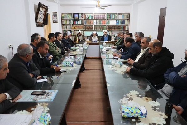 آیت‌الله محمدی لائینی: ثبت «روز شیرگاه» در تقویم استان پیگیری شود / نظام اسلامی با رهبری و حضور مردم پایدار است