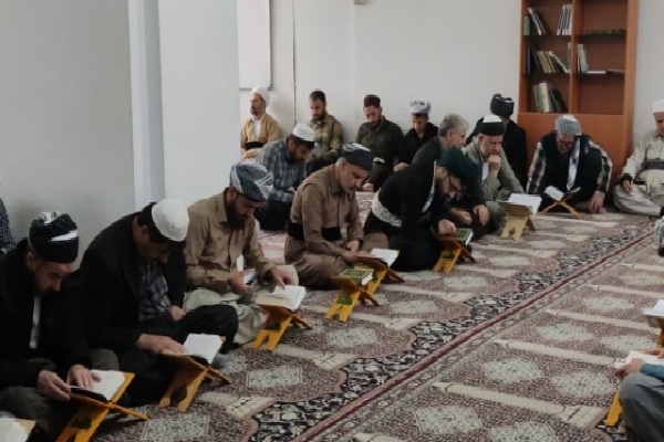 محفل باشکوه انس با قرآن در سنندج برگزار شد