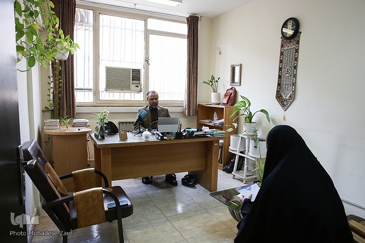 عباس اسماعیلی‌زاده، معاون پژوهشی دانشکده الهیات در دانشگاه فردوسی مشهد