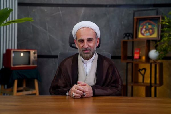 مواجهه صحیح والدین با چالش‌های اخلاقی نوجوانان