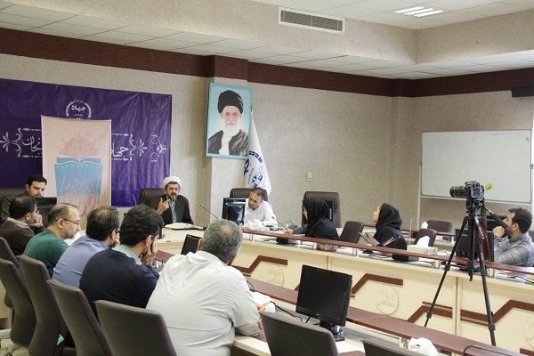 حجت‌الاسلام مهران‌فر کارشناس دینی