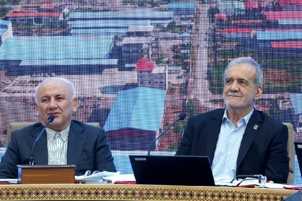 پزشکیان ۱۷ طرح زیرساختی برق مازندران را افتتاح کرد