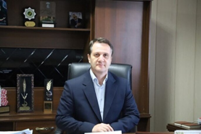 اهدای ۴۰۰۰ جلد کتاب به مراکز فرهنگی و آموزشی لرستان