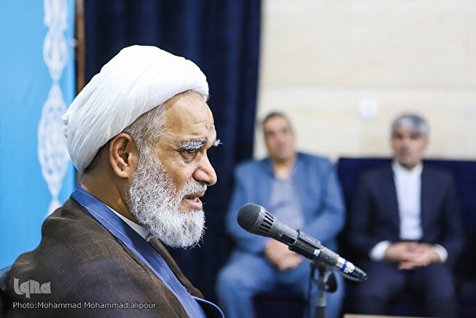 اصول و معیارهای حاکم بر مواجهه با فتنه‌گران و نفوذی‌ها + صوت