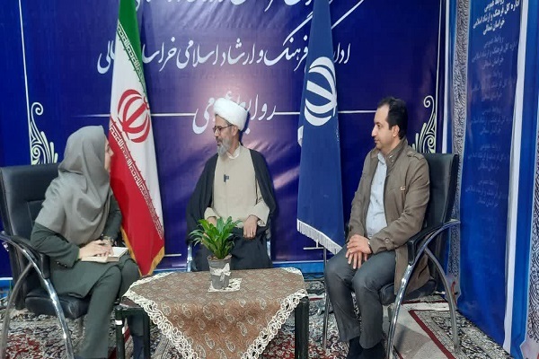حضورحجت‌الاسلام والمسلمین رضا نوری، نماینده ولی فقیه در خراسان شمالی در نمایشگاه قرآن