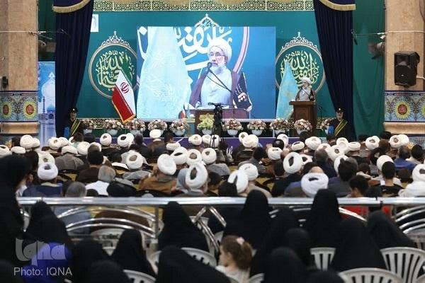 علی عباسی، رئیس جامعه المصطفی العالمیه