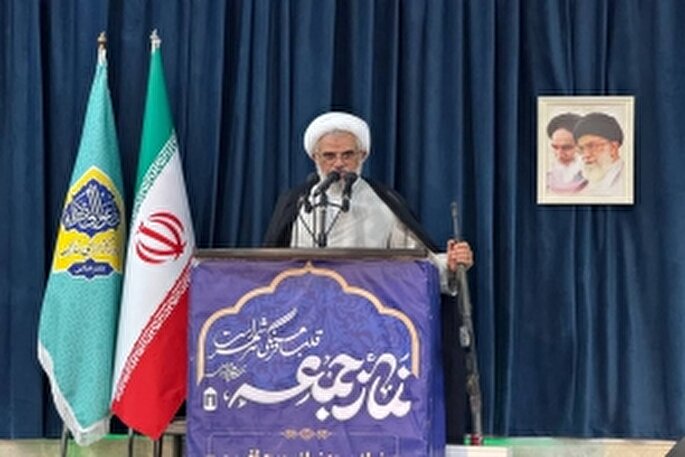 پیام رهبر انقلاب به مردم هرمزگان در حادثه بندر شهید رجایی امیدبخش بود