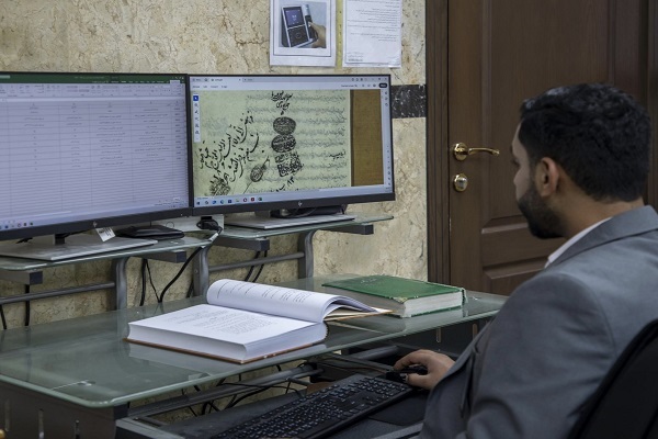 فهرست‌بندی ۲ هزار نسخه خطی در کتابخانه آستان مقدس عباسی