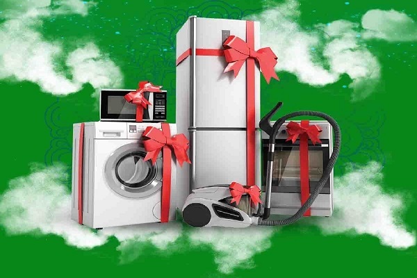 اهدای جهیزیه به نوعروسان نیازمند