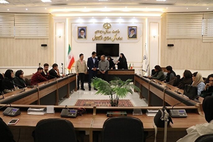 مراسم گرامیداشت روز معلم در اردبیل برگزار شد