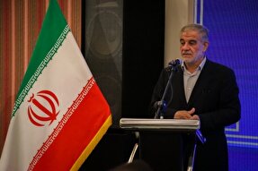 تکریم شهدا تکریم نظام و انقلاب است