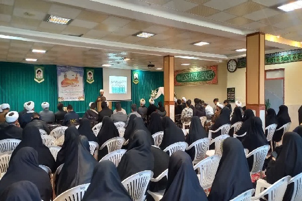 ترسیم افق‌های آینده در تربیت نسل جدید بر عهده اساتید حوزه است