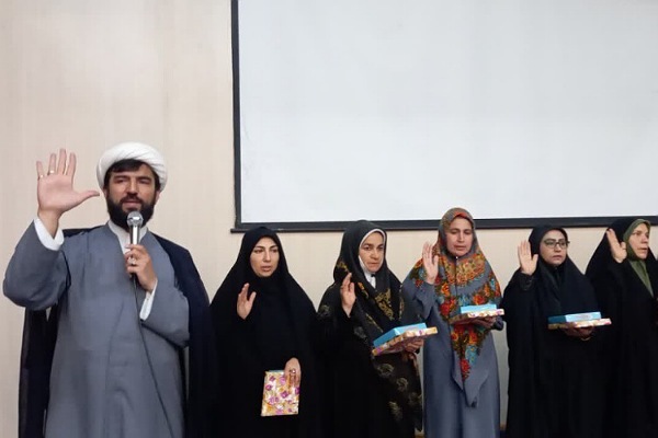 حجت‌الاسلام گرزین مدیر کل تبلیغات اسلامی گلستان در جشنواره بانور