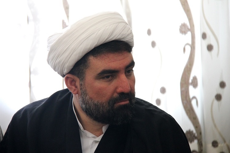 حجت الاسلام مرتضی عزیزی معاون فرهنگی اوقاف البرز