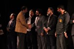 عکس | آیین تجلیل از هنرمندان بسیجی افتخارآفرین لرستانی